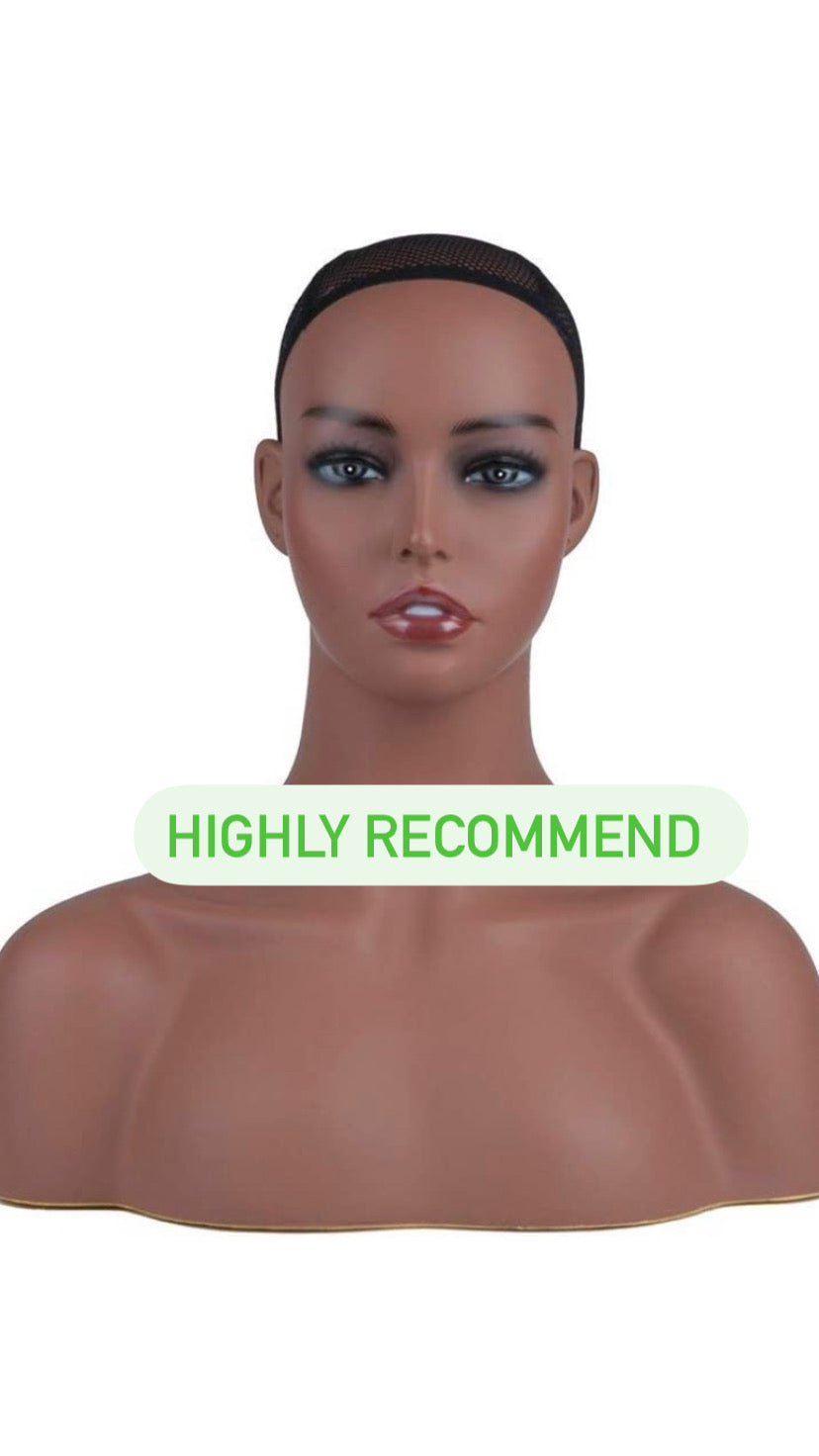 4 MANNEQUIN (SEND IN )