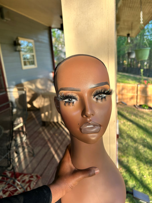 Mini mannequin ( pre- order)