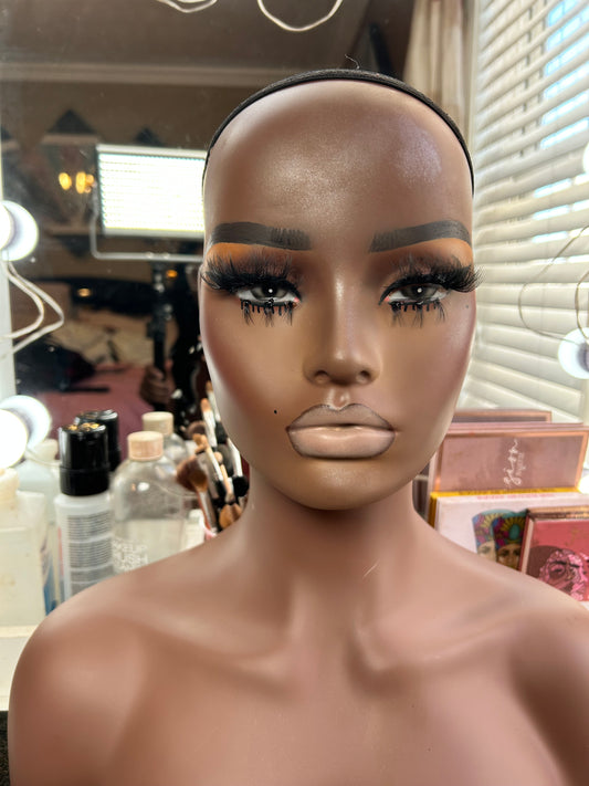 Shanae (pre-order)