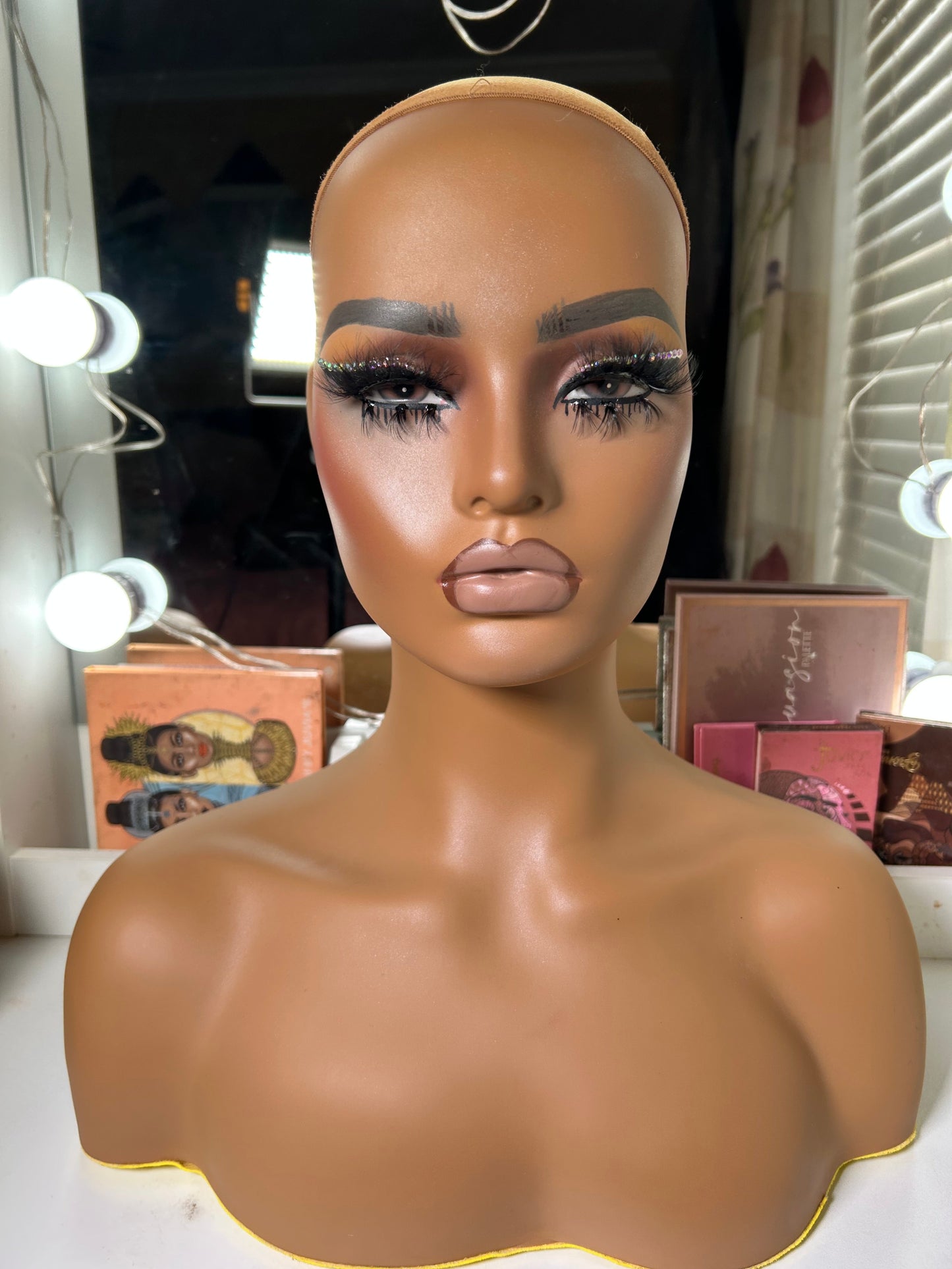 AYANNA (PRE-ORDER)