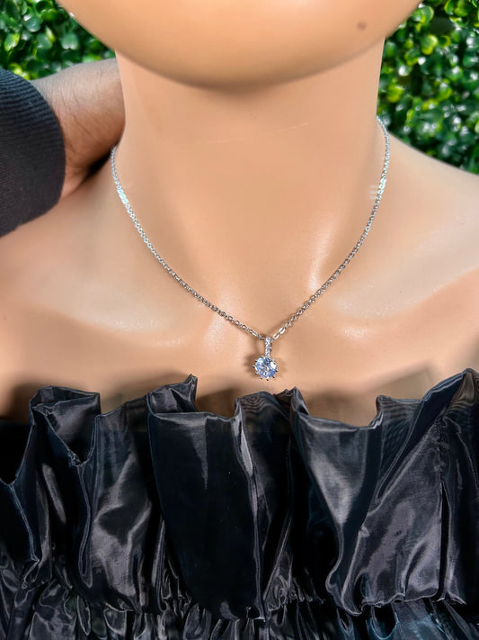 Classy necklace