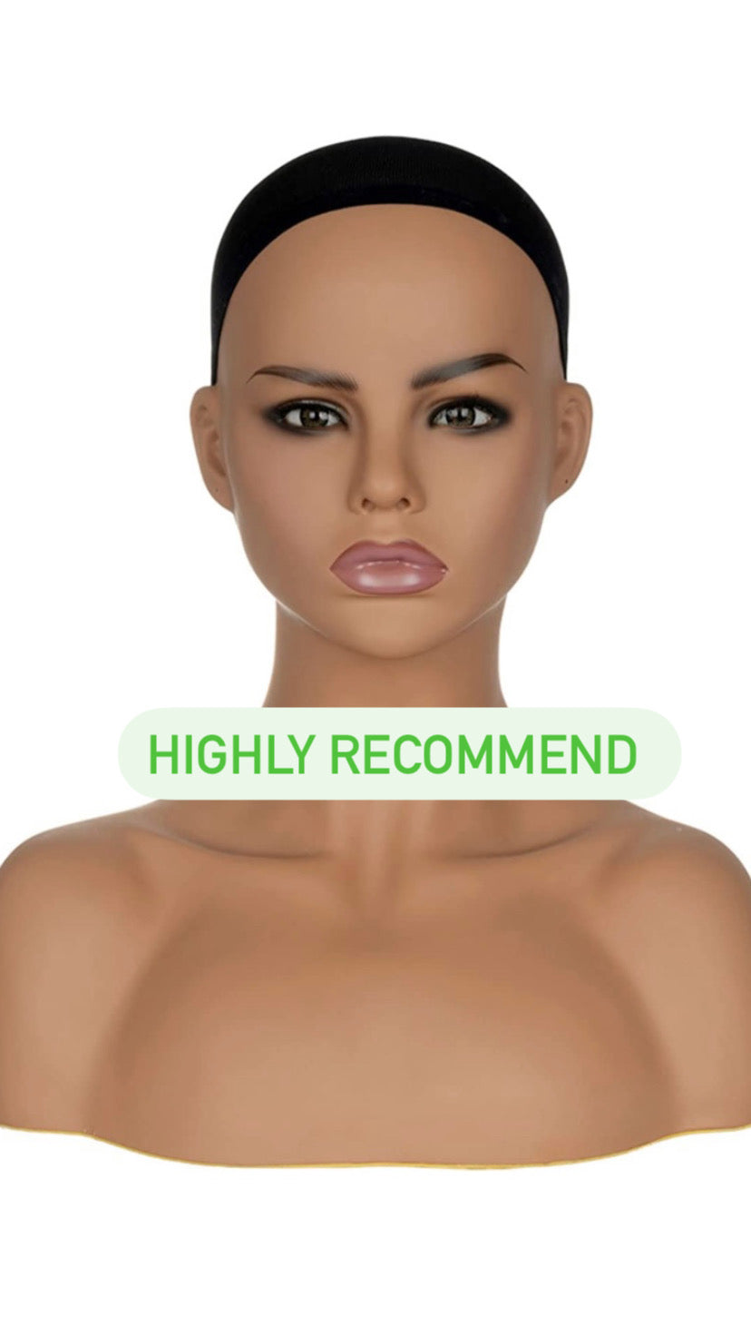 10 + MANNEQUIN  (SEND IN )